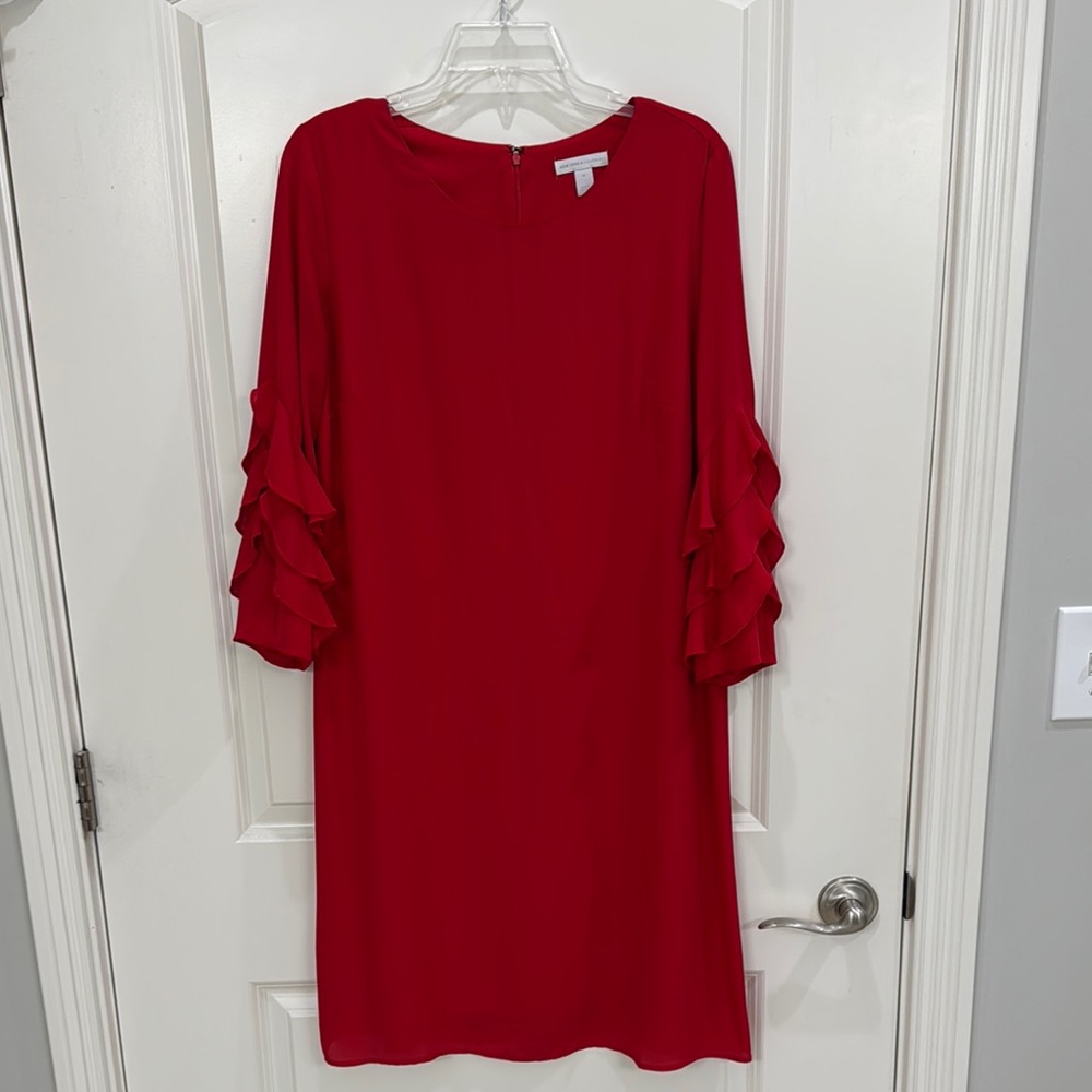 Vibrant Red Knee-Length Sheath Dress with Ruffled Bell Sleeves
